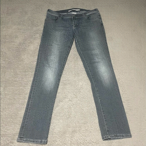 BRODY skinny jeans size 31x31. Very good condition- one flaw noted.
